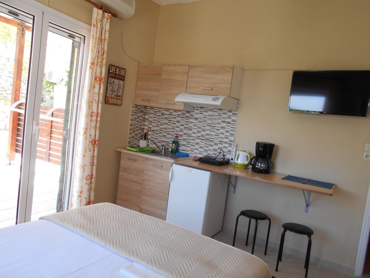 Zephyros Rooms And Apartments Drymon Ngoại thất bức ảnh
